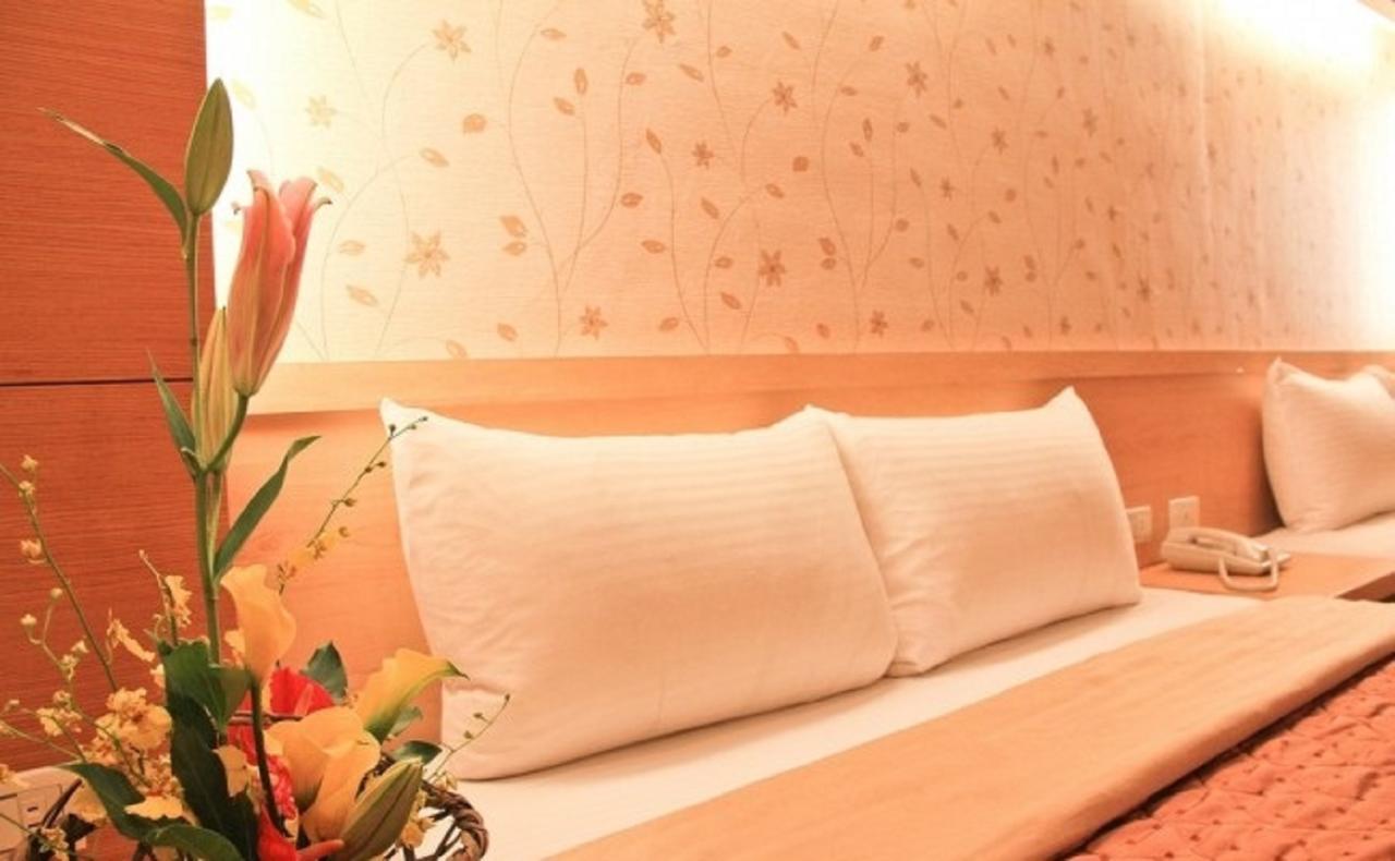 Red Cabin Inn Taipei Exterior photo